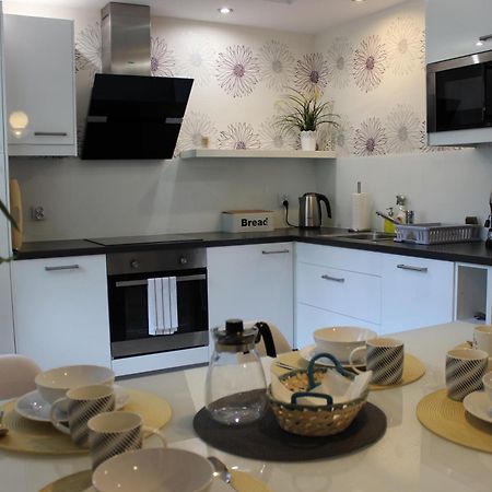 Apartament Bialy Na Osiedlu "Apartamenty Pod Sniezka" Karpacz Dış mekan fotoğraf